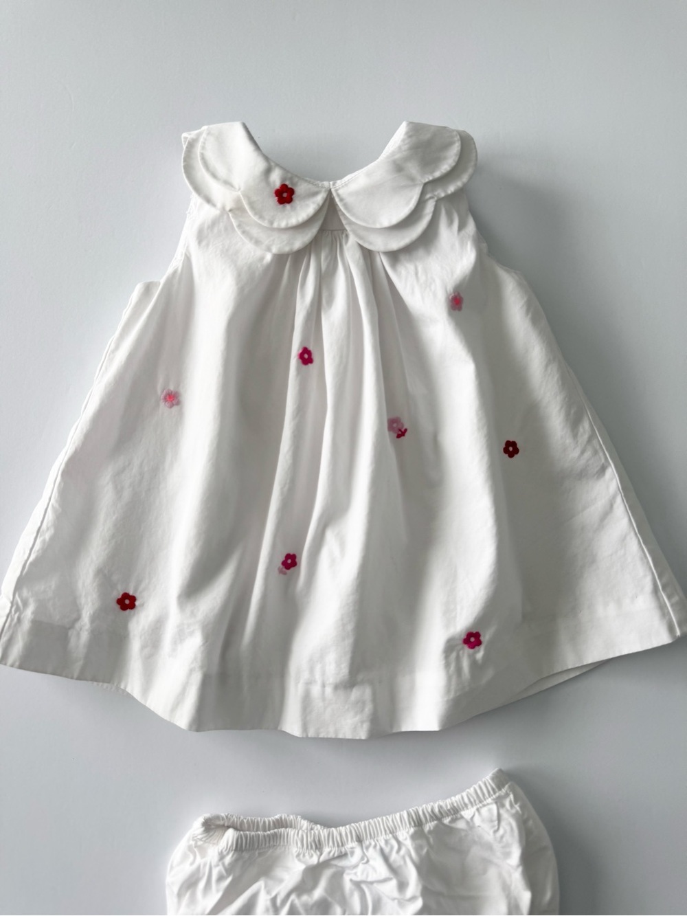 Jacadi White Flowered 2 Piece Set Size 6M